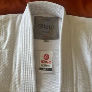 Kids Gracie Barra brand competition weight Kimono, top only. Size Y3